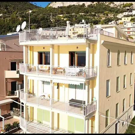 شقة Charm Of Varigotti فينالي ليغوري