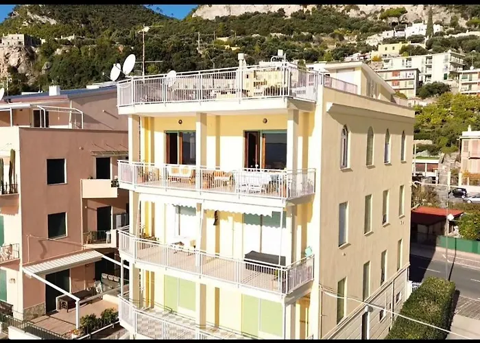 Apartamento Charm Of Varigotti Finale Ligure